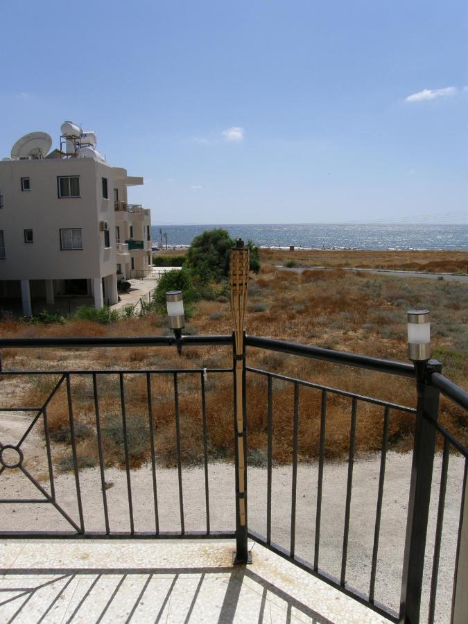 Athena And The Owl Beachside Apt Paphos Buitenkant foto