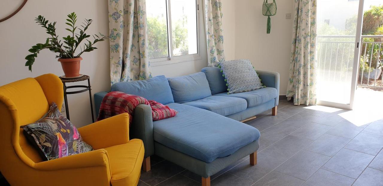 Athena And The Owl Beachside Apt Paphos Buitenkant foto